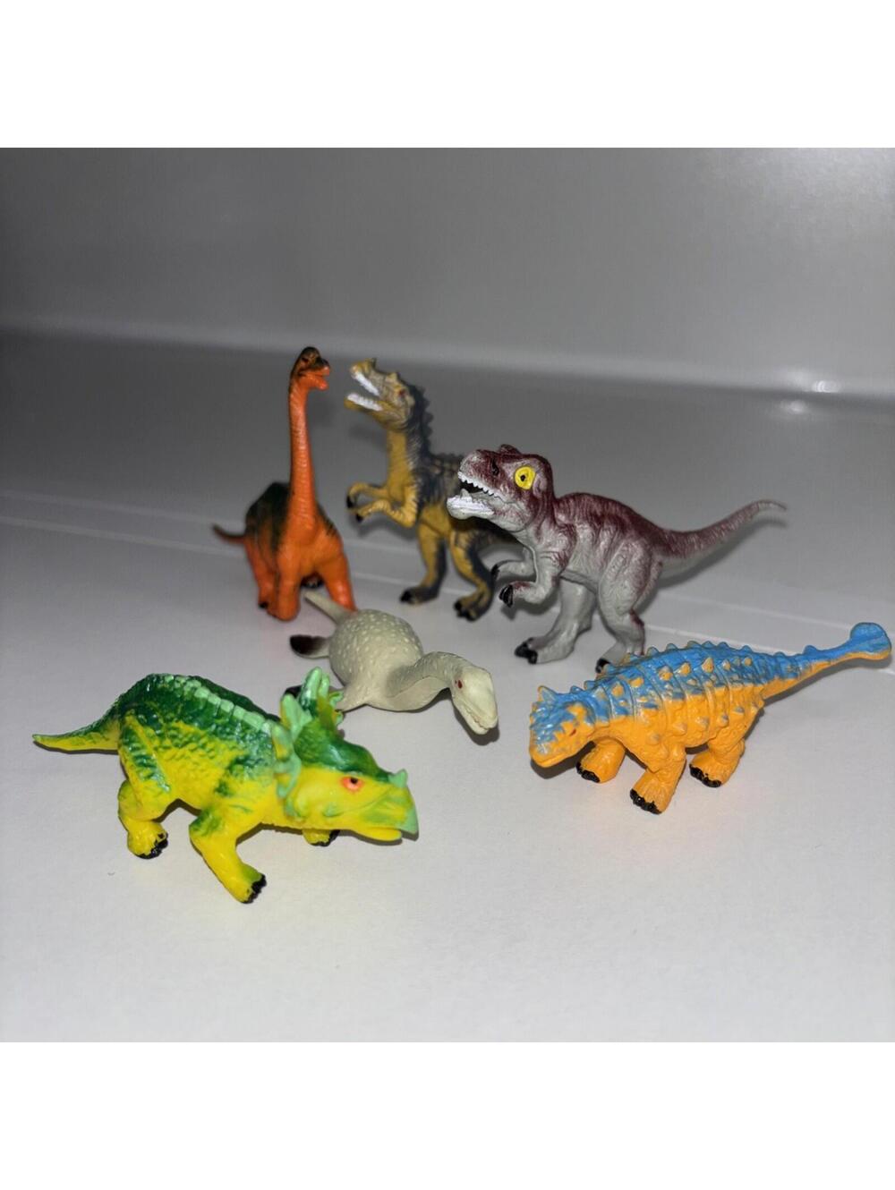 Vintage and Modern Lot of Dinosaur Toys Mixed Assorted Plastic lot of 6